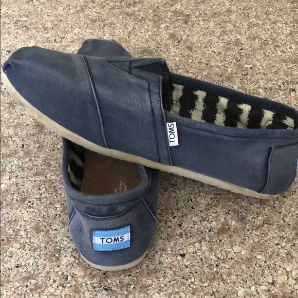 - TOMS SHOES NWT size M 10 Denim Distress Look - Picture 5 of 6